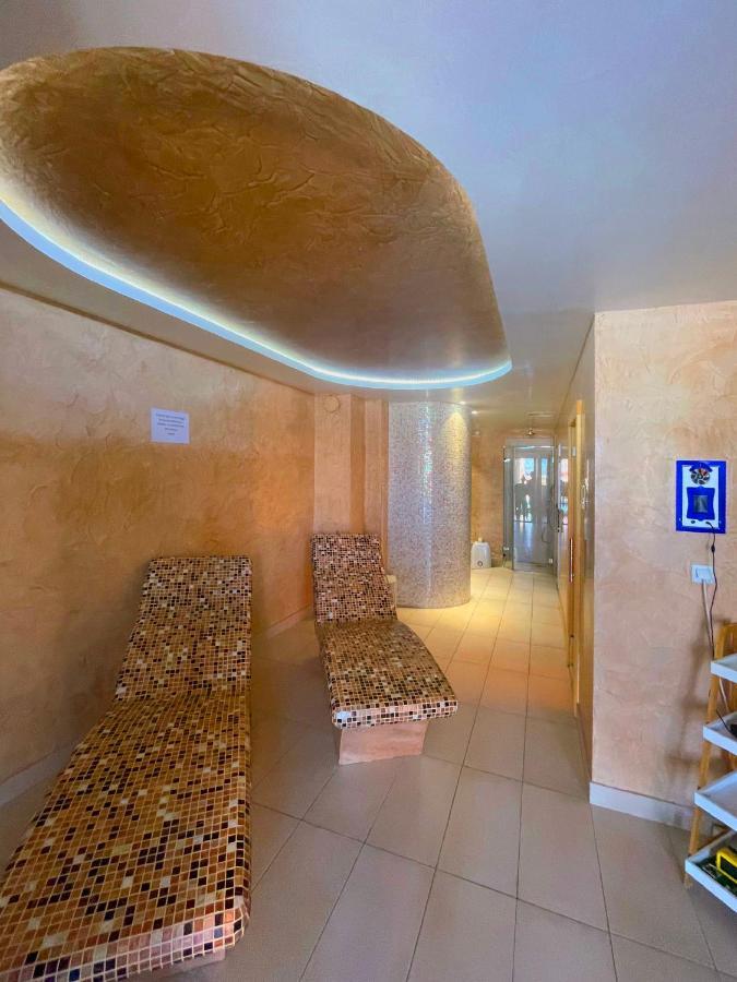 Freya Spa Apartments Ni Buitenkant foto