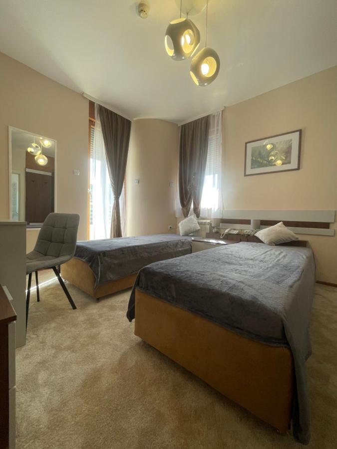 Freya Spa Apartments Ni Buitenkant foto
